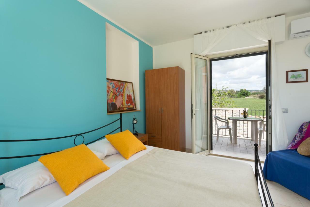 Al Ficodindia Apartment Sampieri Exterior photo